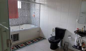 Imagem 7: Imóvel de Luxo no Centro de Itupeva-SP: Casa com 5 quartos, 5 suítes, 7 banheiros, 4 vagas