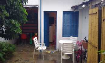 Imagem 4: 4 dormitórios, 1 suítes, 4 banheiro, 8 vagas na garagem, 180M² de Área Construída