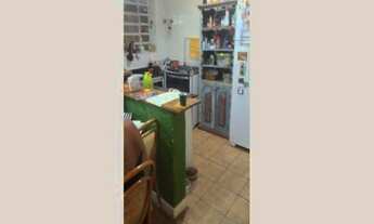 Imagem 5: 4 dormitórios, 1 suítes, 4 banheiro, 8 vagas na garagem, 180M² de Área Construída