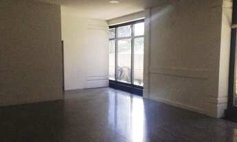 Imagem 3: 5 banheiro, 2 vagas na garagem, 377M² de Área Construída