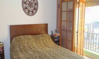 Imagem 5: 3 dormitórios, 1 suítes, 5 banheiro, 2 vagas na garagem, 125M² de Área Construída