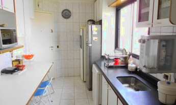 Imagem 6: 3 dormitórios, 1 suítes, 2 banheiro, 2 vagas na garagem, 93M² de Área Construída