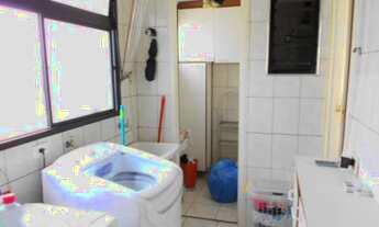 Imagem 7: 3 dormitórios, 1 suítes, 2 banheiro, 2 vagas na garagem, 93M² de Área Construída