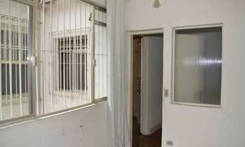 Imagem 7: 4 dormitórios, 1 suítes, 3 banheiro, 200M² de Área Construída