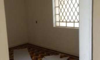 Imagem 2: 2 dormitórios, 3 banheiro, 4 vagas na garagem, 180M² de Área Construída