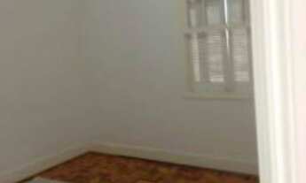 Imagem 5: 2 dormitórios, 3 banheiro, 4 vagas na garagem, 180M² de Área Construída