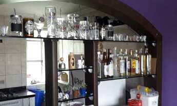 Imagem 2: 2 dormitórios, 1 banheiros, 1 vaga na garagem, 48M² de Área Construída