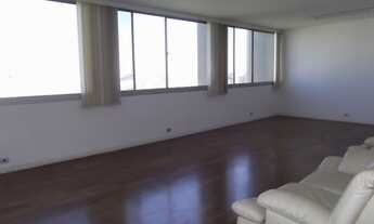 Imagem: 4 dormitórios, 1 suítes, 2 banheiro, 2