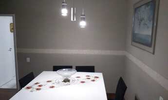 Imagem 4: 4 dormitórios, 2 suíte, 2 vagas na garagem, 194M² de Área Construída