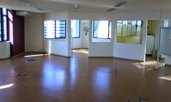 Imagem: 2 vagas na garagem, 139M² de Área Construída