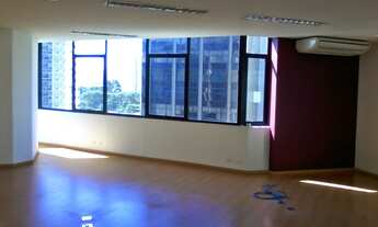 Imagem 2: 2 vagas na garagem, 139M² de Área Construída