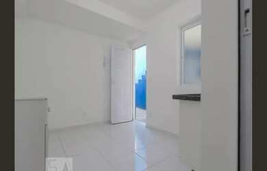 Imagem 2: 1 dormitório, 1 banheiros, 20M² de Área Construída