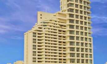 Imagem: 4 vagas na garagem, 202M² de Área Construída