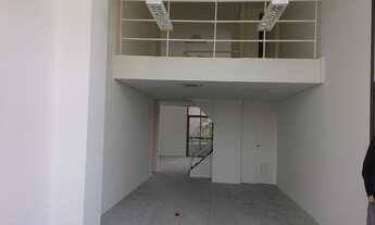 Imagem 3: 4 vagas na garagem, 202M² de Área Construída