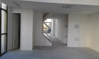 Imagem 5: 4 vagas na garagem, 202M² de Área Construída