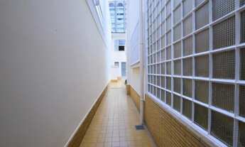 Imagem 7: 1 dormitório, 3 banheiro, 4 vagas na garagem, 271M² de Área Construída