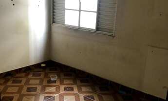 Imagem 7: 4 dormitórios, 3 banheiro, 2 vagas na garagem, 184M² de Área Construída