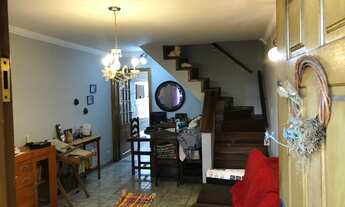 Imagem 2: 3 dormitórios, 2 banheiro, 2 vagas na garagem, 180M² de Área Construída