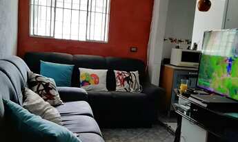 Imagem: 3 dormitórios, 1 banheiros, 1 vaga na garagem