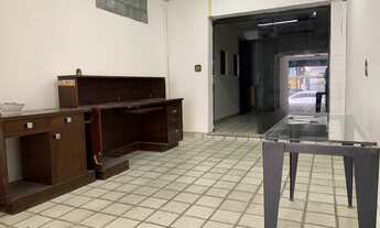 Imagem 7: 2 banheiro, 2 vagas na garagem, 220M² de Área Construída