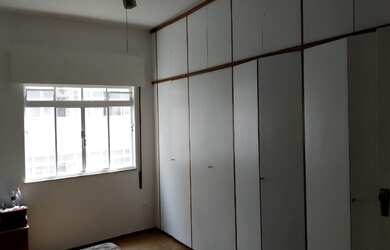 Imagem 4: 3 dormitórios, 1 suítes, 3 banheiro, 2 vagas na garagem, 292M² de Área Construída