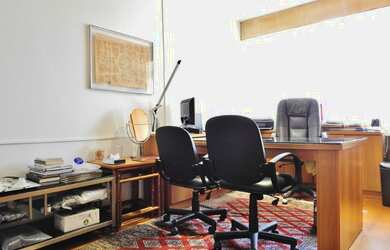 Imagem 6: 3 dormitórios, 1 suítes, 4 banheiro, 1 vaga na garagem, 190M² de Área Construída