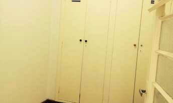 Imagem 5: 3 dormitórios, 1 suítes, 1 vaga na garagem, 200M² de Área Construída