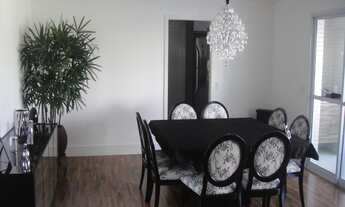 Imagem 2: 3 dormitórios, 3 suíte, 4 banheiro, 2 vagas na garagem, 138M² de Área Construída