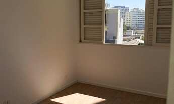 Imagem 2: 2 dormitórios, 1 banheiros, 1 vaga na garagem, 63M² de Área Construída