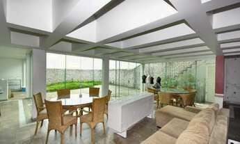 Imagem 6: 3 dormitórios, 3 suíte, 4 banheiro, 4 vagas na garagem, 356M² de Área Construída