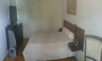 Imagem 4: 3 dormitórios, 1 suítes, 4 banheiro, 2 vagas na garagem, 148M² de Área Construída