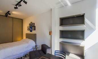 Imagem: 1 dormitório, 1 banheiros, 1 vaga na garagem