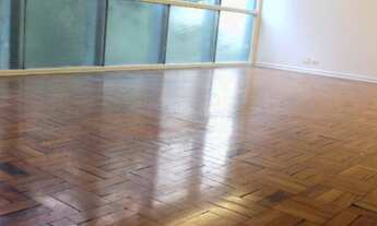 Imagem 2: 3 dormitórios, 1 suítes, 2 banheiro, 1 vaga na garagem, 190M² de Área Construída