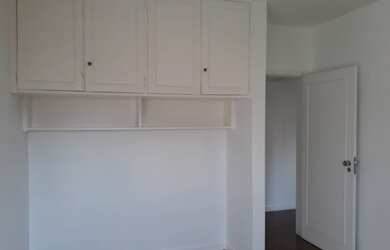 Imagem 5: 3 dormitórios, 1 suítes, 4 banheiro, 2 vagas na garagem, 159M² de Área Construída