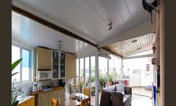 Imagem: 3 dormitórios, 1 banheiros, 2 vagas na