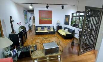 Imagem 4: 3 dormitórios, 1 suítes, 2 banheiro, 3 vagas na garagem, 224M² de Área Construída