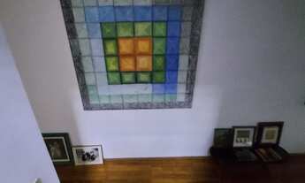 Imagem 6: 3 dormitórios, 1 suítes, 2 banheiro, 3 vagas na garagem, 224M² de Área Construída