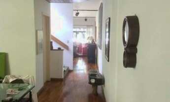 Imagem 7: 3 dormitórios, 1 suítes, 2 banheiro, 3 vagas na garagem, 224M² de Área Construída