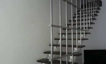 Imagem 3: 3 dormitórios, 1 suítes, 4 banheiro, 2 vagas na garagem, 180M² de Área Construída