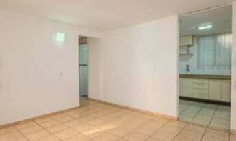 Imagem 3: 2 dormitórios, 1 banheiros, 1 vaga na garagem, 52M² de Área Construída