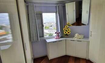 Imagem: 4 dormitórios, 1 suítes, 2 banheiro, 3