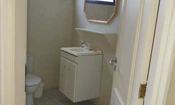 Imagem 6: 4 dormitórios, 1 suítes, 2 banheiro, 3 vagas na garagem, 125M² de Área Construída