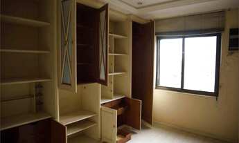 Imagem 7: 3 dormitórios, 3 suíte, 4 vagas na garagem, 354M² de Área Construída