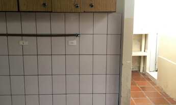 Imagem 4: 4 dormitórios, 1 suítes, 3 banheiro, 3 vagas na garagem, 161M² de Área Construída