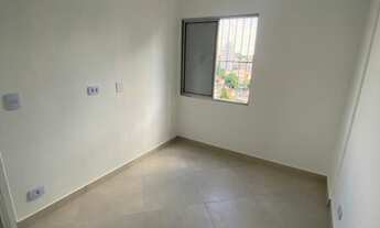 Imagem 5: 2 dormitórios, 1 banheiros, 1 vaga na garagem, 50M² de Área Construída