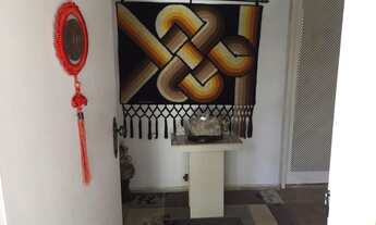 Imagem 5: 4 dormitórios, 2 suíte, 3 banheiro, 6 vagas na garagem, 700M² de Área Construída