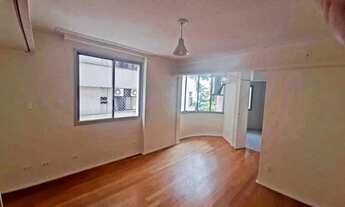 Imagem: 1 dormitório, 1 banheiros, 1 vaga na garagem