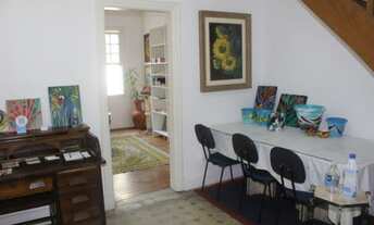 Imagem 4: 2 banheiro, 4 vagas na garagem