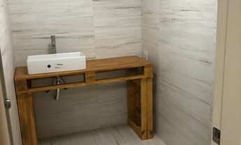 Imagem 7: 4 dormitórios, 3 suíte, 5 banheiro, 1 vaga na garagem, 240M² de Área Construída