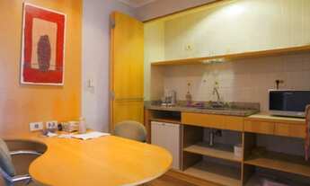 Imagem 2: 1 dormitório, 1 banheiros, 1 vaga na garagem, 32M² de Área Construída